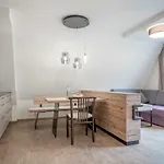 Corso Living アパートホテル